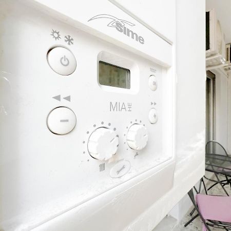 אתונה Sokos Residence, 5' Walk From Acropolis Museum מראה חיצוני תמונה
